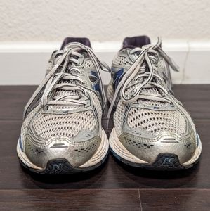 New Balance Running Shoes